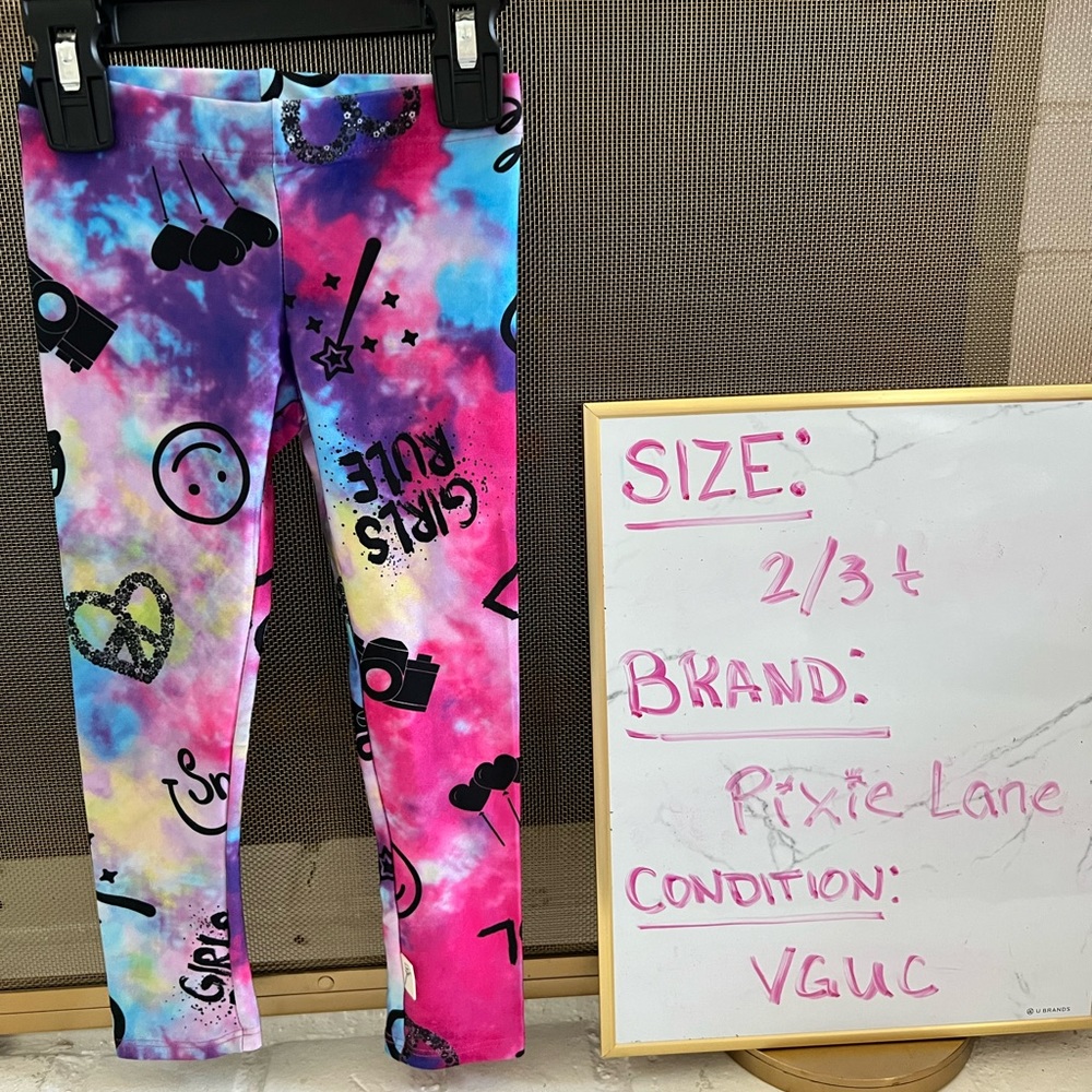 Pixie Lane 2/3 t spandex leggings. New